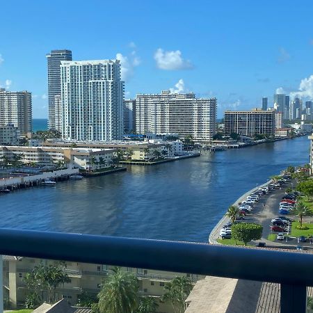 Beachwalk 1B 1B Incredible View Apartment 14 A Hallandale Beach Extérieur photo